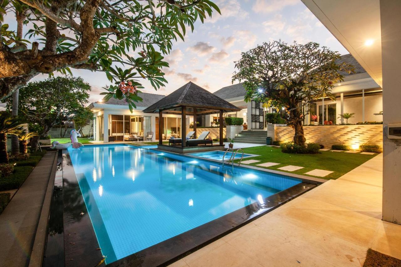 Cliff Front Luxury Villa 4 Bedroom At Pandawa Beach 웅아산 외부 사진