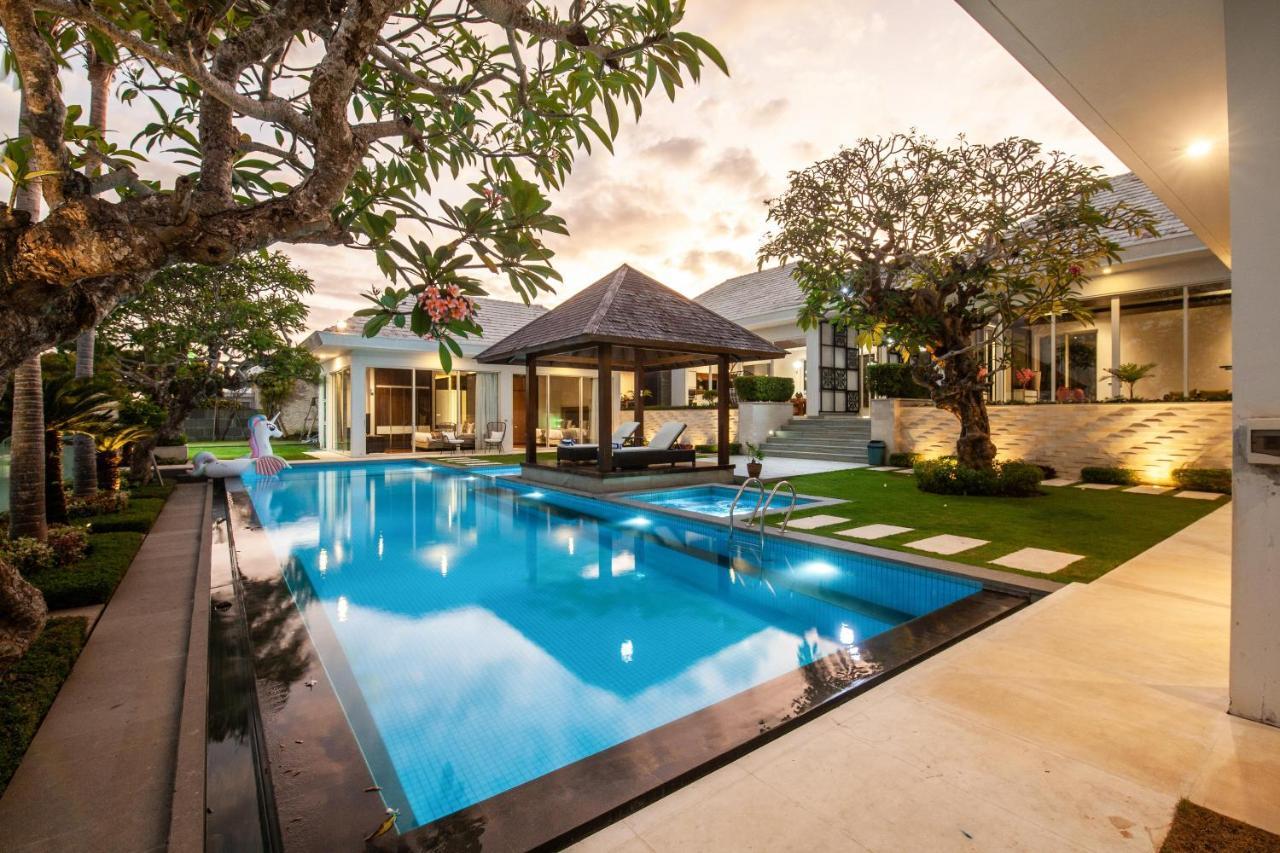 Cliff Front Luxury Villa 4 Bedroom At Pandawa Beach 웅아산 외부 사진